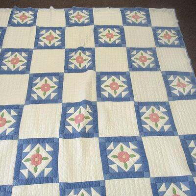 Pretty Quilt, Partly Handsewn Partly Machine Sewn