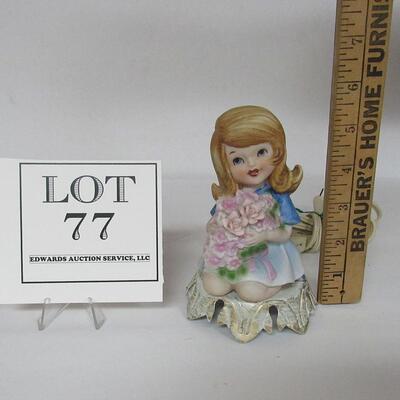 Small Vintage Bisque Girl With Flowers Night Light Lamp 