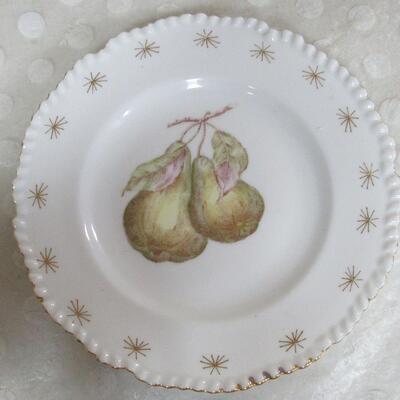 2 Vintage Plates Apples and Pears, Nice But Unsigned