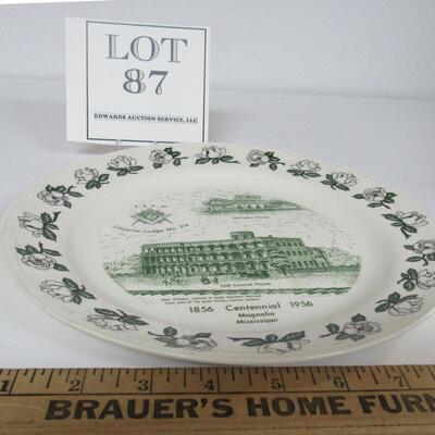Green and White Magnolia Mississippi Centennial Plate