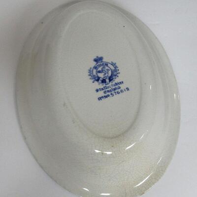 Antique Staffordshire England Blue Onion Oval Vegetable Bowl, Read description 