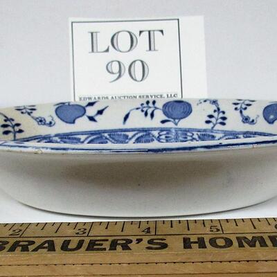 Antique Staffordshire England Blue Onion Oval Vegetable Bowl, Read description 