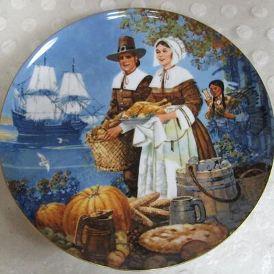 Bing and Grondahl 1987 1st Edition Plate Pilgrims Thanksgiving