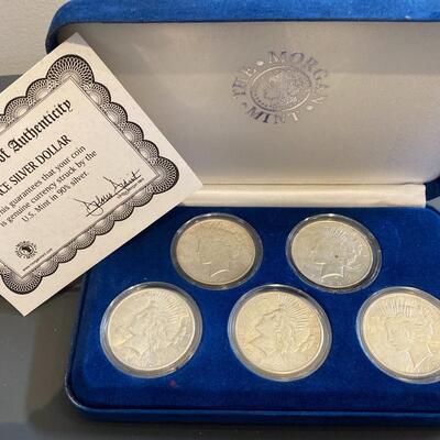 Collection of 5 Peace Silver Dollars