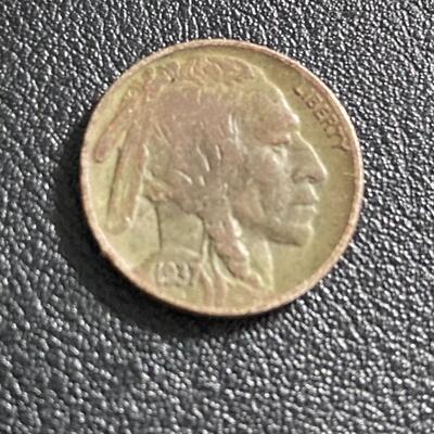 Collection of 22 Buffalo Nickels
