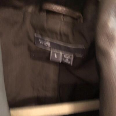 Vince Green leather jacket size L