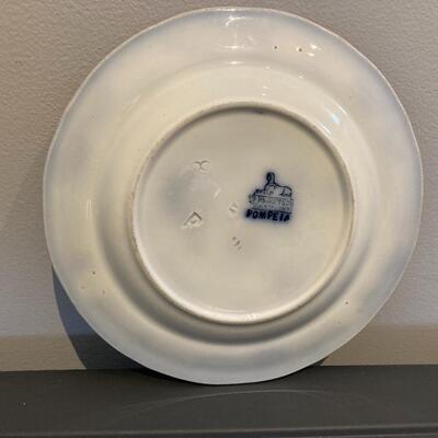 c. 1865 Porcelain 8.6â€ Plate Pompeia by PETRUS REGOUT & CO