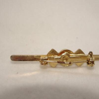 Gold Tone Pearl Victorian Style Pin 