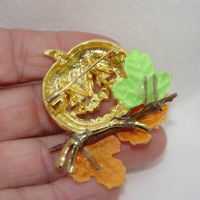 Halloween Pumpkin Gold Tone Pin 