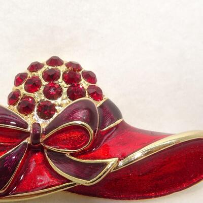 Rhinestone Red Hat Brooch, Red Bow