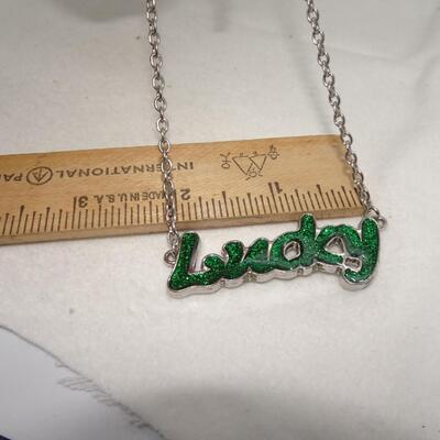 LUCKY Glitter Necklace