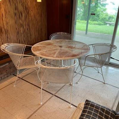Woodard Wrought Iron White Patio Outdoor Chair 4 Chairs Available Shipping Available
