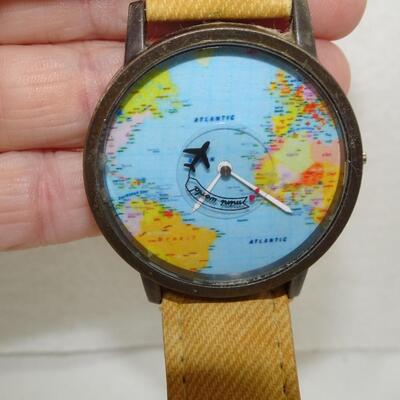 No Name World Map Large Dial Watch, Airplane 