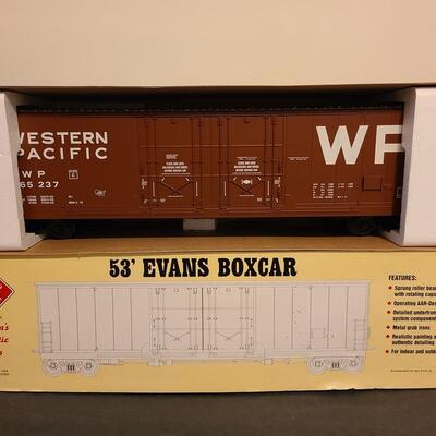 Lot 34: Aristo-Craft 53' Evans Boxcar Art-50092P Western Pacific #1 Gauge 