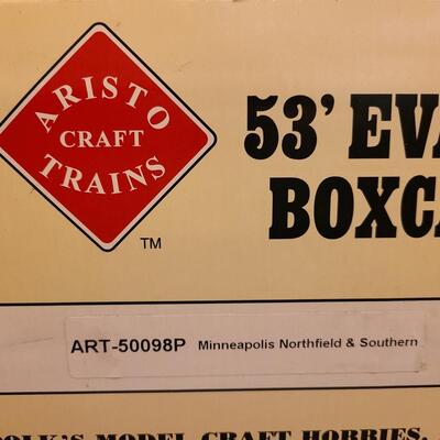 Lot 36: Aristo-Craft 53' Evans Boxcar ART-50098P Minneapolis Northfield & Southern #1 Gauge