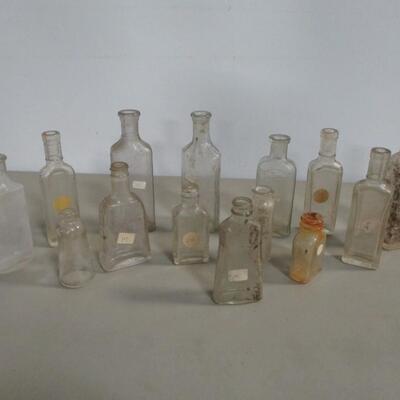 Lot 70 - Small Vintage Bottles 