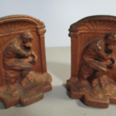 Lot 76 - Bookends