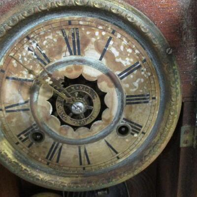 Lot 93 - Waterbury Clock & Keys