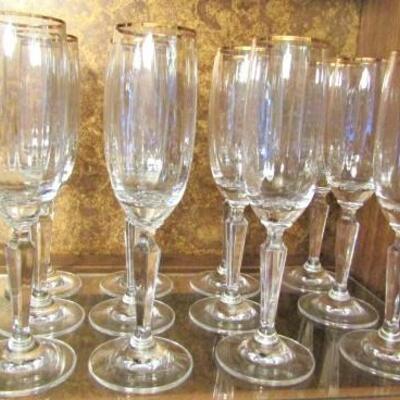 Lead Crystal Stemware Champagne Flutes and Wine Glasses Gold Rim 24pcs (See all Pictures)