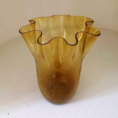 Ruffle Rim Vase