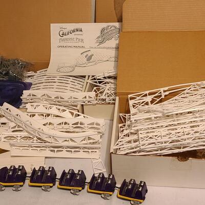 Lot 95: Disneys California Paradise Pier California Screamin Model & Paper Model Kit Nautilus
