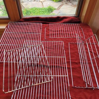 Lot 20: Roasting Rack and Cooling Racks