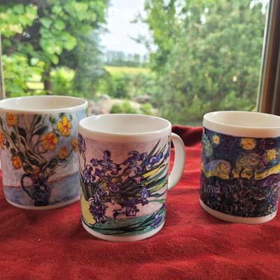 Lot 22: Chalets Master Impressionist Coffee Cups