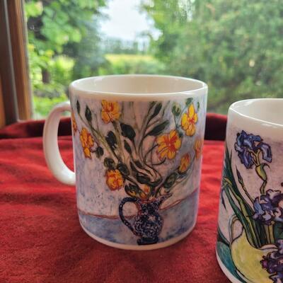 Lot 22: Chalets Master Impressionist Coffee Cups