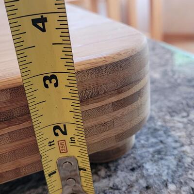 Lot 23: Large Cutting Board 