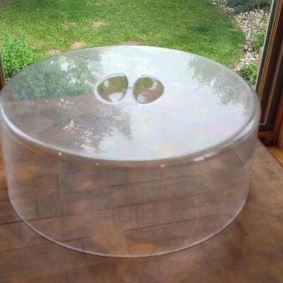 Lot 28: Plastic Cake Cover 
