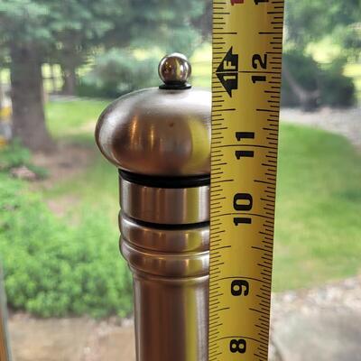 Lot 29: Pepper Mill