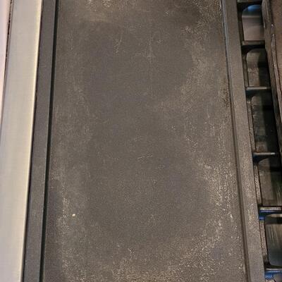 Lot 33: GE Cast Iron Griddle