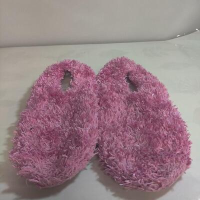 Pink slipers