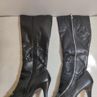 Women's 9 1/2 high heels 