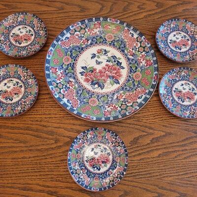 Lot 49: Large Platter and Small Plates Set