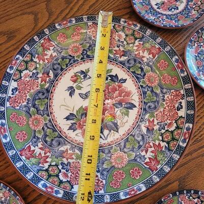 Lot 49: Large Platter and Small Plates Set