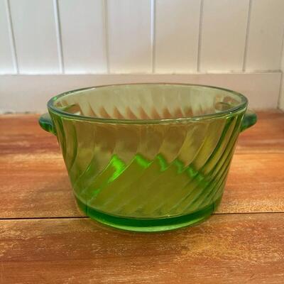 LOT 54 - Set of Green Depression Glass - Jeannette Footed Cake Plate and Bowl