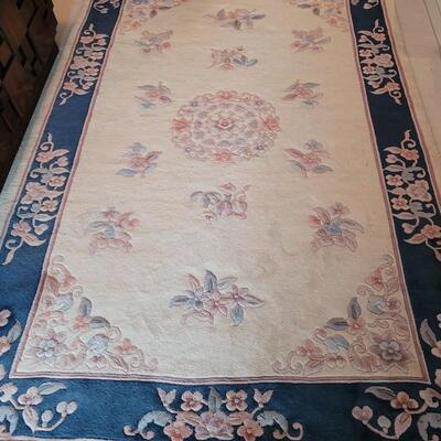 Lot 116: Chinese Wool Area Rug