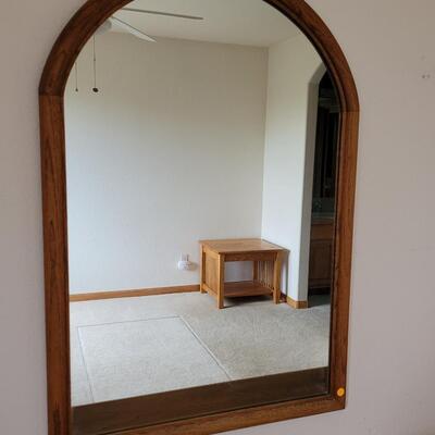 Lot 122: Oak Arch Mirror 