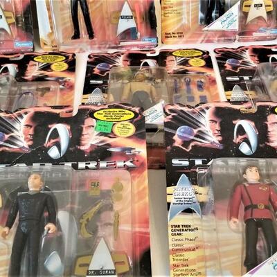 Lot #41  Star Trek Generations Playmasters Action FIgures - 10 pieces - 1994