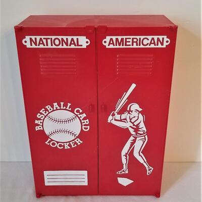 Lot #44  National American Baseball Card Locker