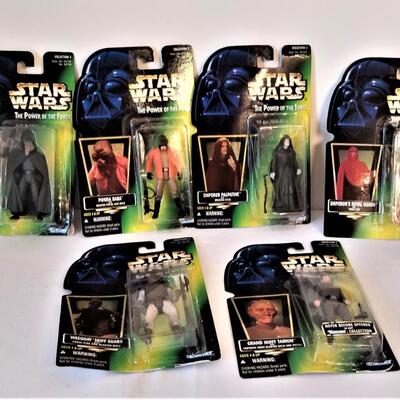 Lot #48  HASBRO Star Wars: The Power of the Force Action Figures 1996
