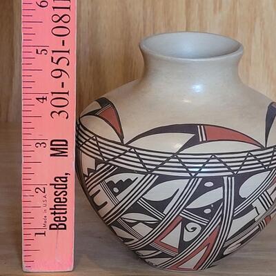 Lot 178: Hopi Pottery by Venora Silas