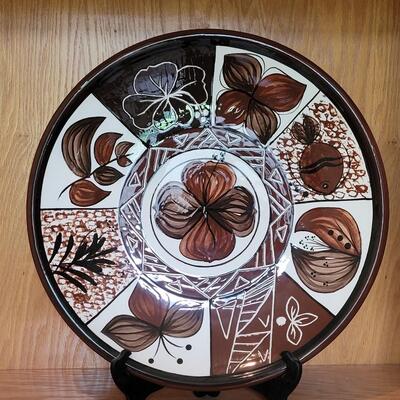 Lot 190: Large Hawaiian Pottery (personalized on backside) 