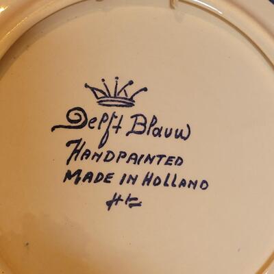 Lot 192: Delft Plate (has chips/cracks)