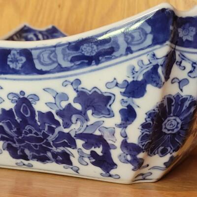 Lot 193: Blue & White Bowl