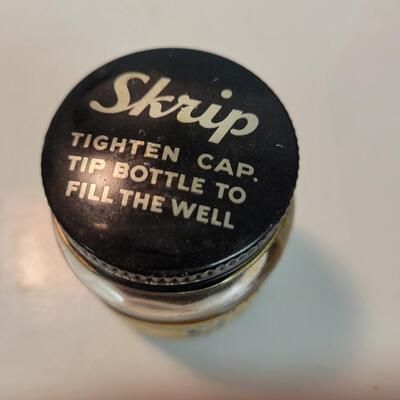Vintage scrip ink jar