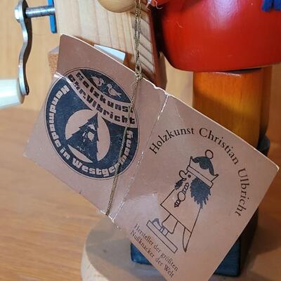 Lot 203: Holzkunst Christian Ulbricht Musical Figure