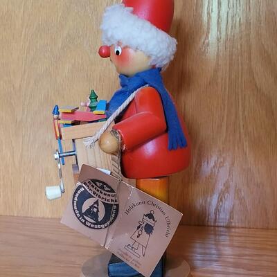 Lot 203: Holzkunst Christian Ulbricht Musical Figure