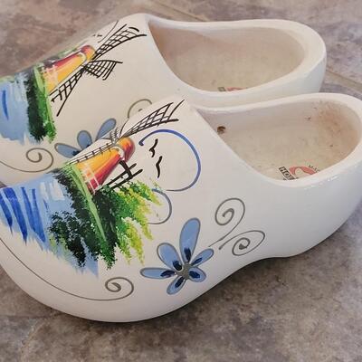 Lot 208: Wood Shoes made in Holland 